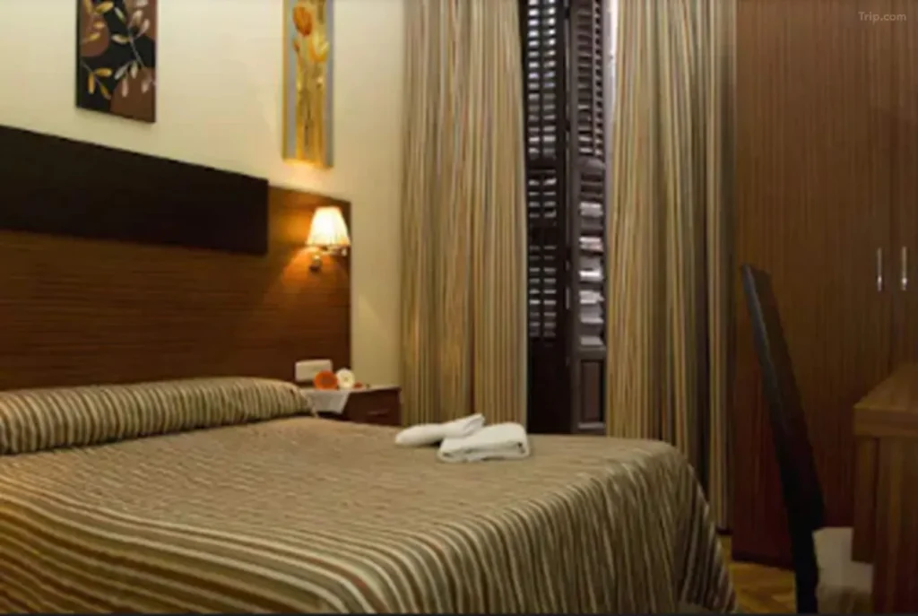 Hostal Atocha Almudena Martín