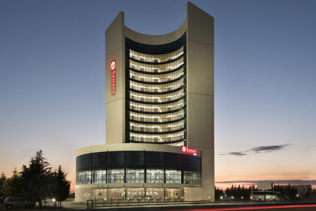Ramada Hotel Suites Wyndham Edirne